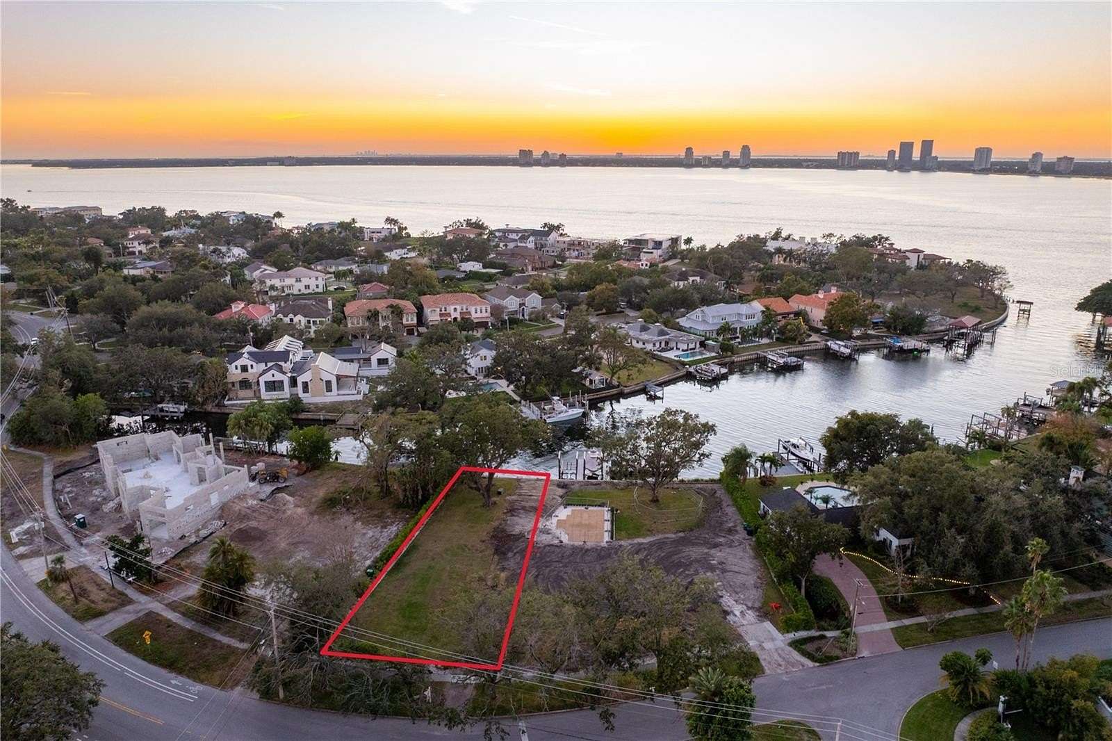 0.31 Acres of Residential Land for Sale in Tampa, Florida