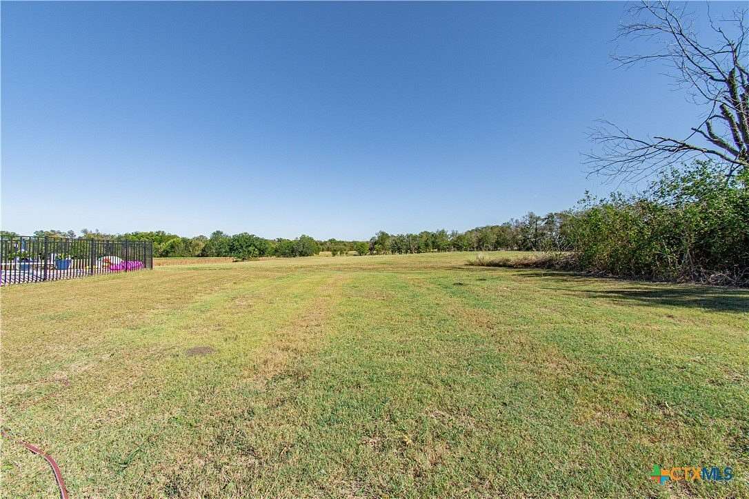 10 Acres of Agricultural Land for Sale in Temple, Texas