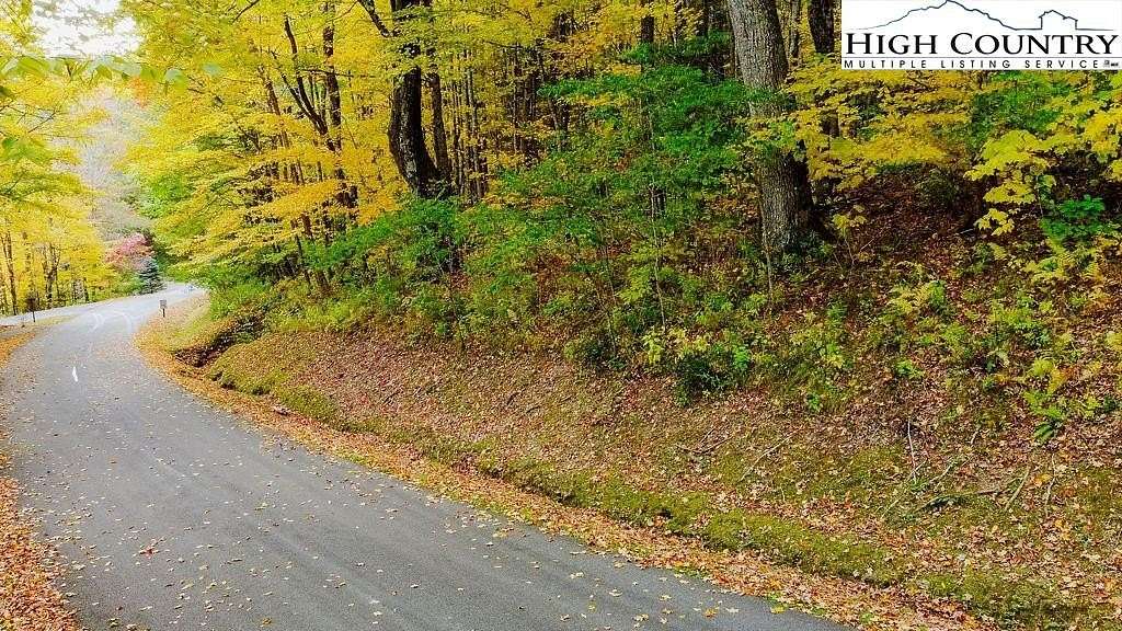 4 Acres of Residential Land for Sale in Banner Elk, North Carolina