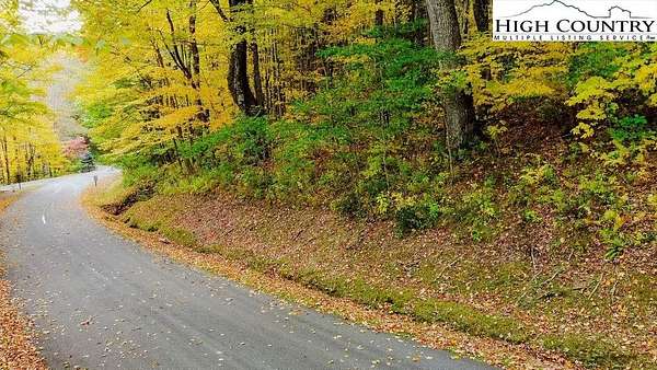 4 Acres of Residential Land for Sale in Banner Elk, North Carolina