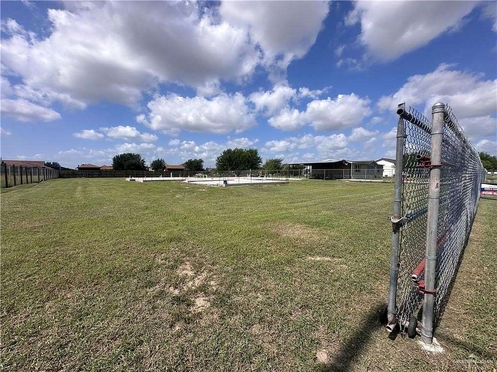 0.5 Acres of Mixed-Use Land for Sale in Weslaco, Texas
