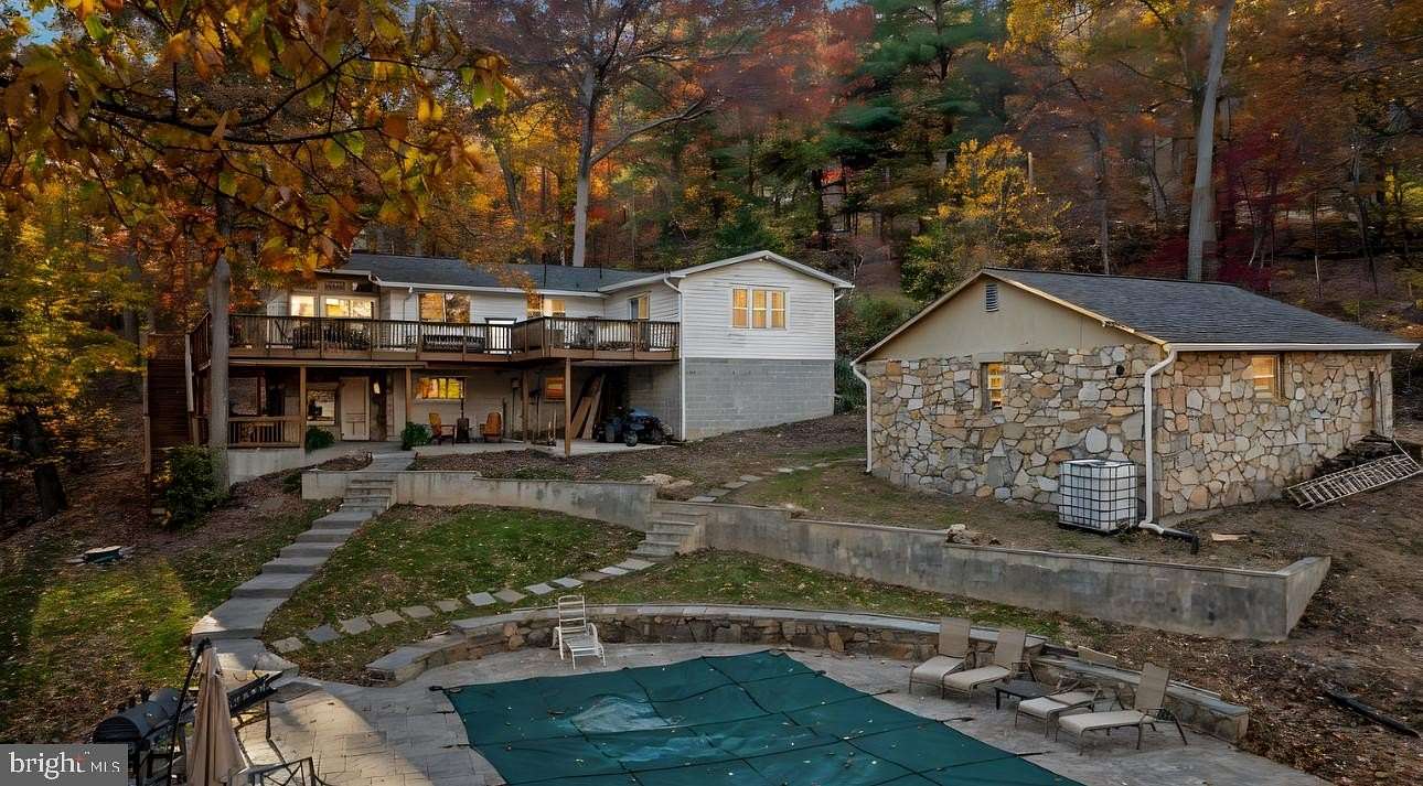 2 Acres of Residential Land with Home for Sale in Haymarket, Virginia