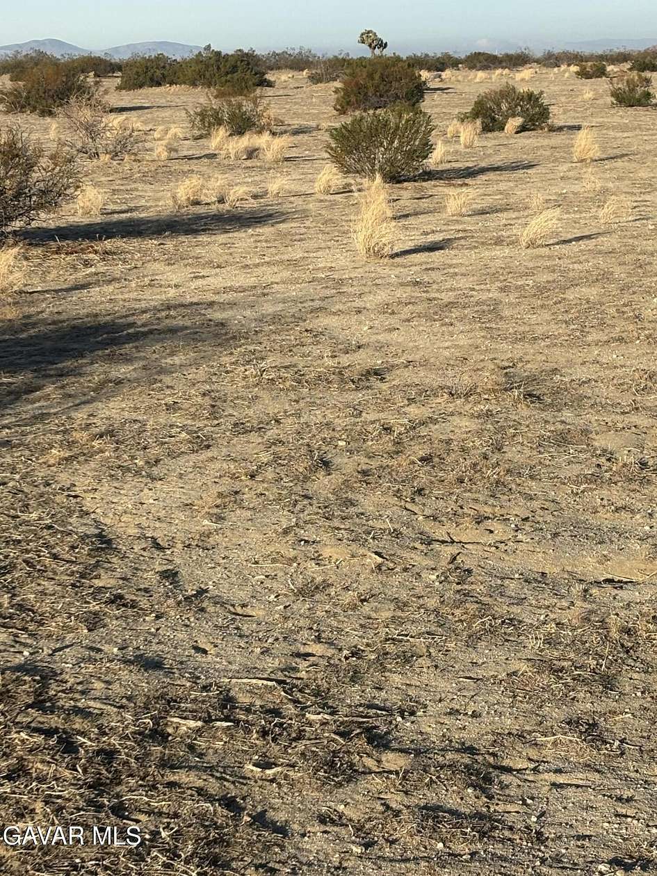 2.55 Acres of Land for Sale in Palmdale, California