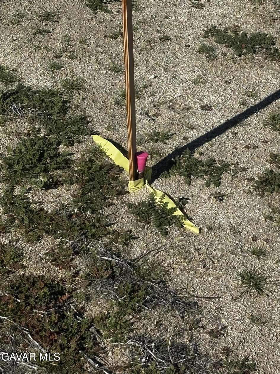 2.55 Acres of Land for Sale in Palmdale, California