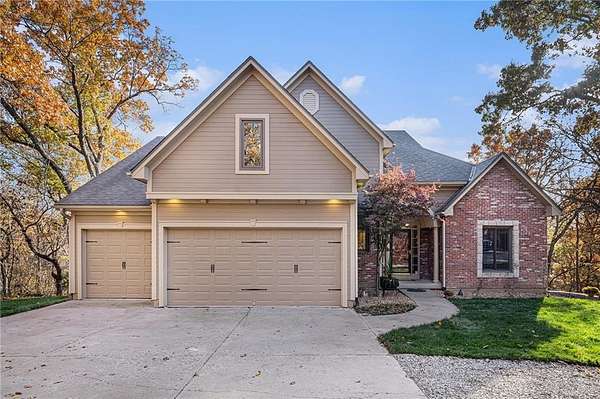 7.3 Acres of Residential Land with Home for Sale in Kingsville, Missouri