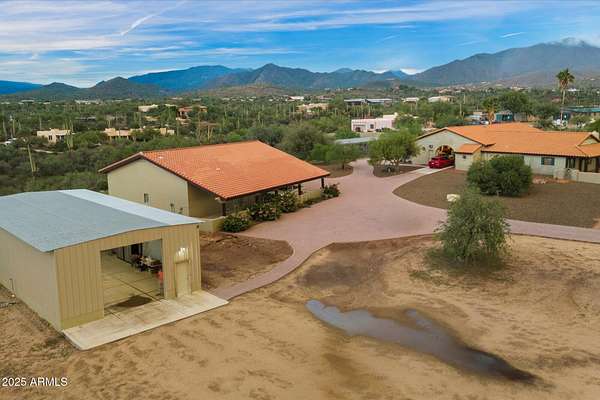 5.6 Acres of Residential Land with Home for Sale in Cave Creek, Arizona