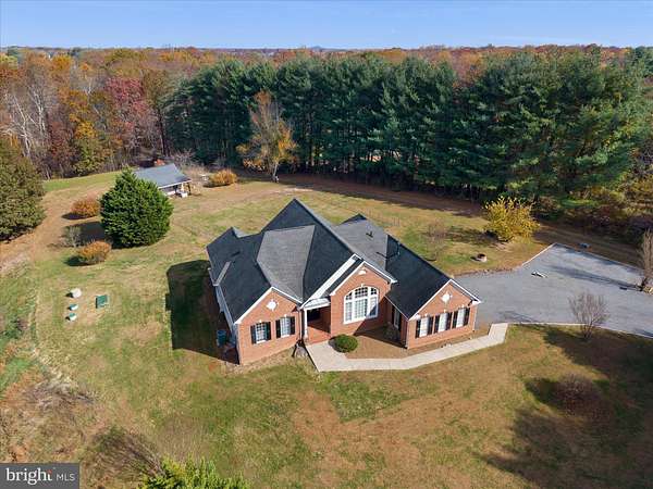 5 Acres of Residential Land with Home for Lease in Gainesville, Virginia