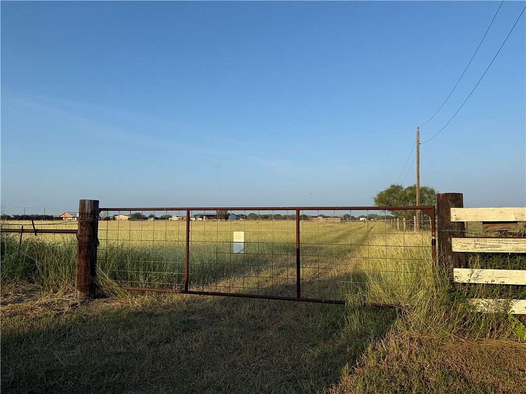 9.68 Acres of Residential Land for Sale in Alice, Texas