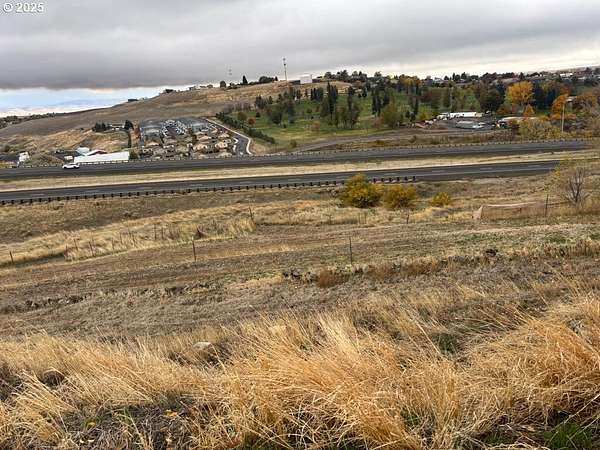Residential Land for Sale in Pendleton, Oregon