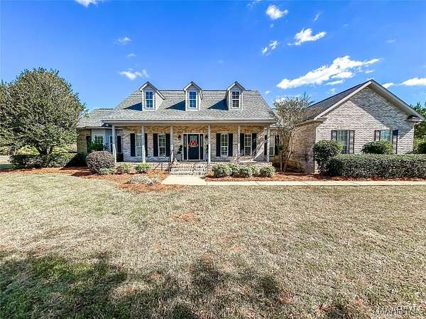 5 Acres of Residential Land with Home for Sale in Selma, Alabama