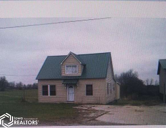 3.69 Acres of Residential Land with Home for Sale in Murray, Iowa