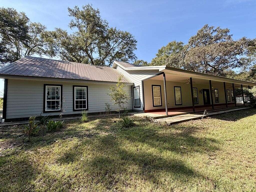4 Acres of Land with Home for Sale in Picayune, Mississippi