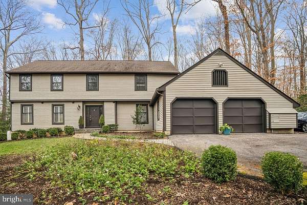 1.55 Acres of Residential Land with Home for Sale in Davidsonville, Maryland