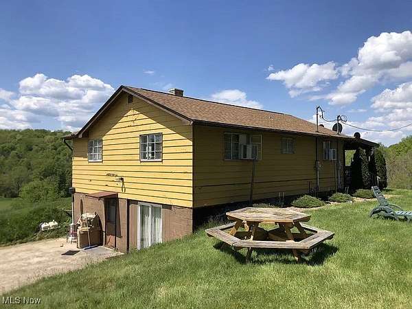 9.5 Acres of Residential Land with Home for Sale in Warsaw, Ohio