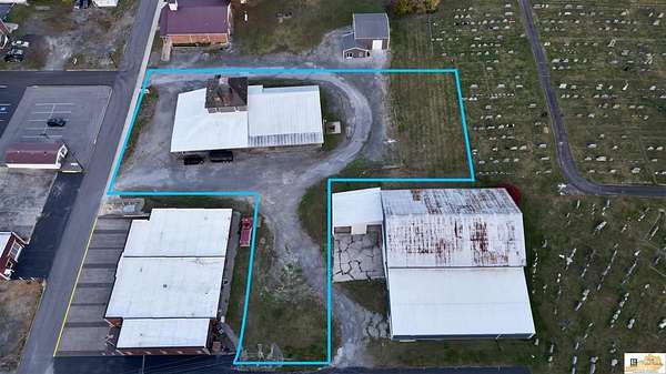 1.87 Acres of Commercial Land for Sale in Columbia, Kentucky