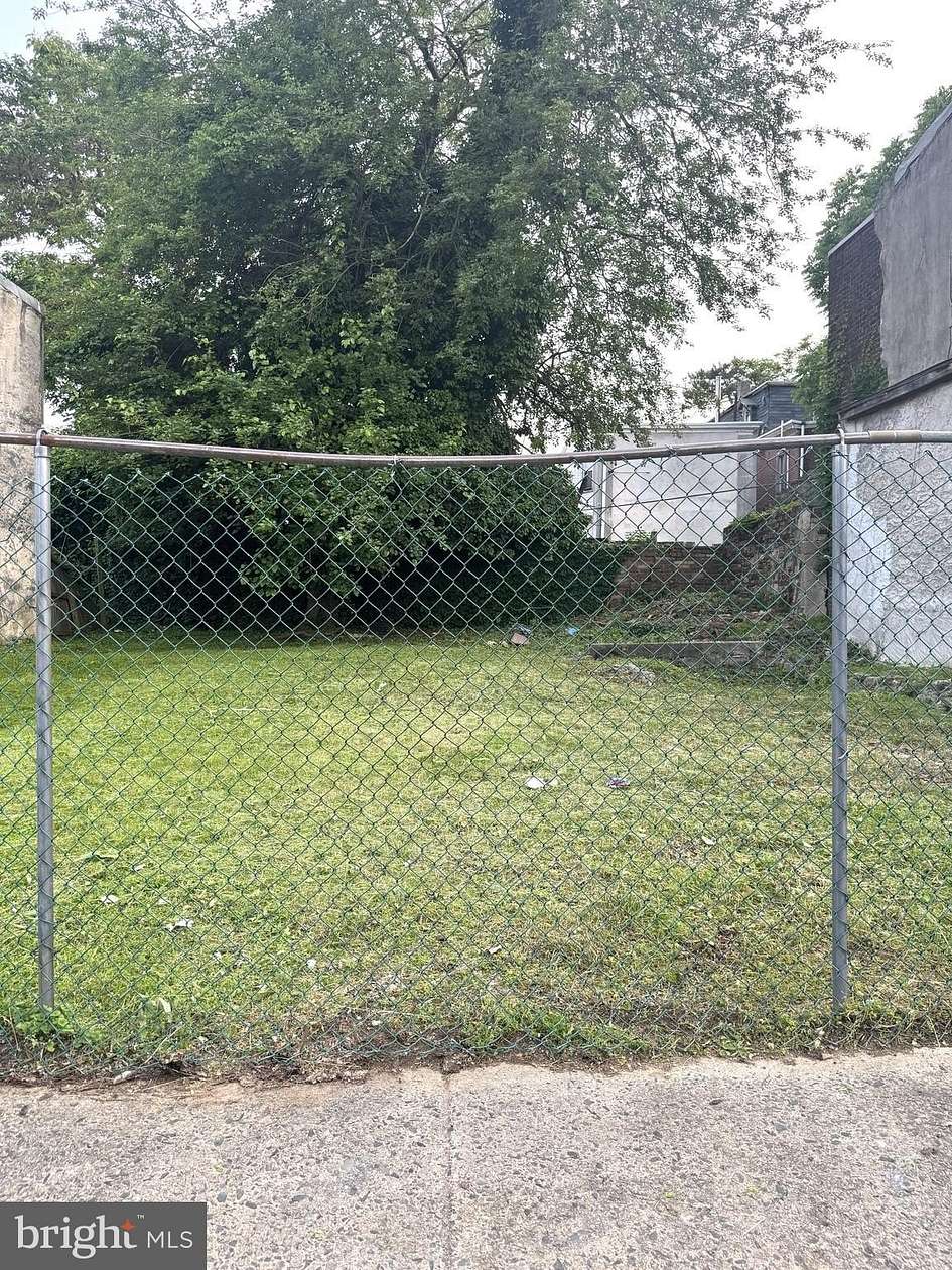 0.02 Acres of Land for Sale in Philadelphia, Pennsylvania