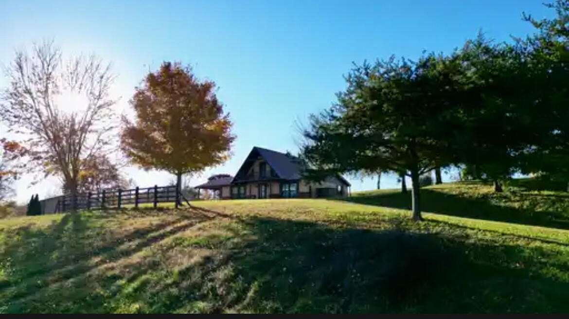 21 Acres of Land with Home for Sale in Columbia, Kentucky