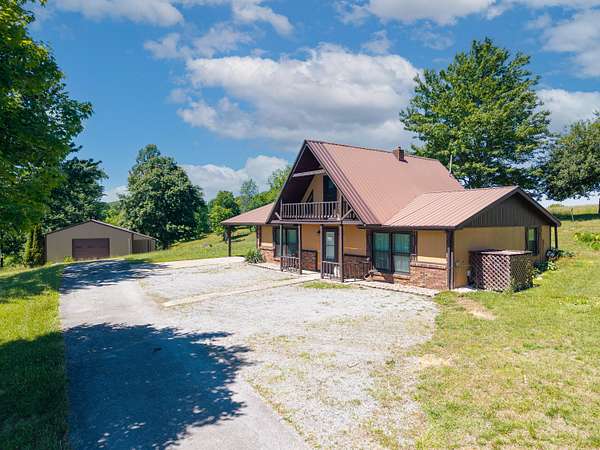 21 Acres of Land with Home for Sale in Columbia, Kentucky