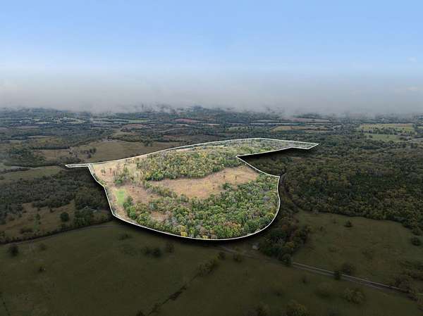 153 Acres of Land for Sale in Bell Buckle, Tennessee