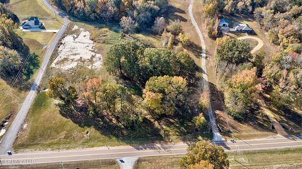 1.75 Acres of Residential Land for Sale in Hernando, Mississippi