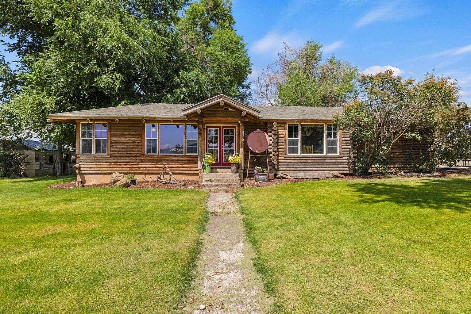 264 Acres of Improved Land for Sale in Bonanza, Oregon