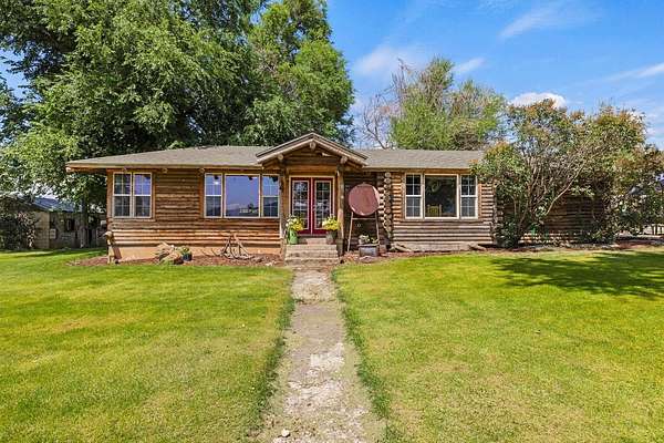 264 Acres of Improved Land for Sale in Bonanza, Oregon