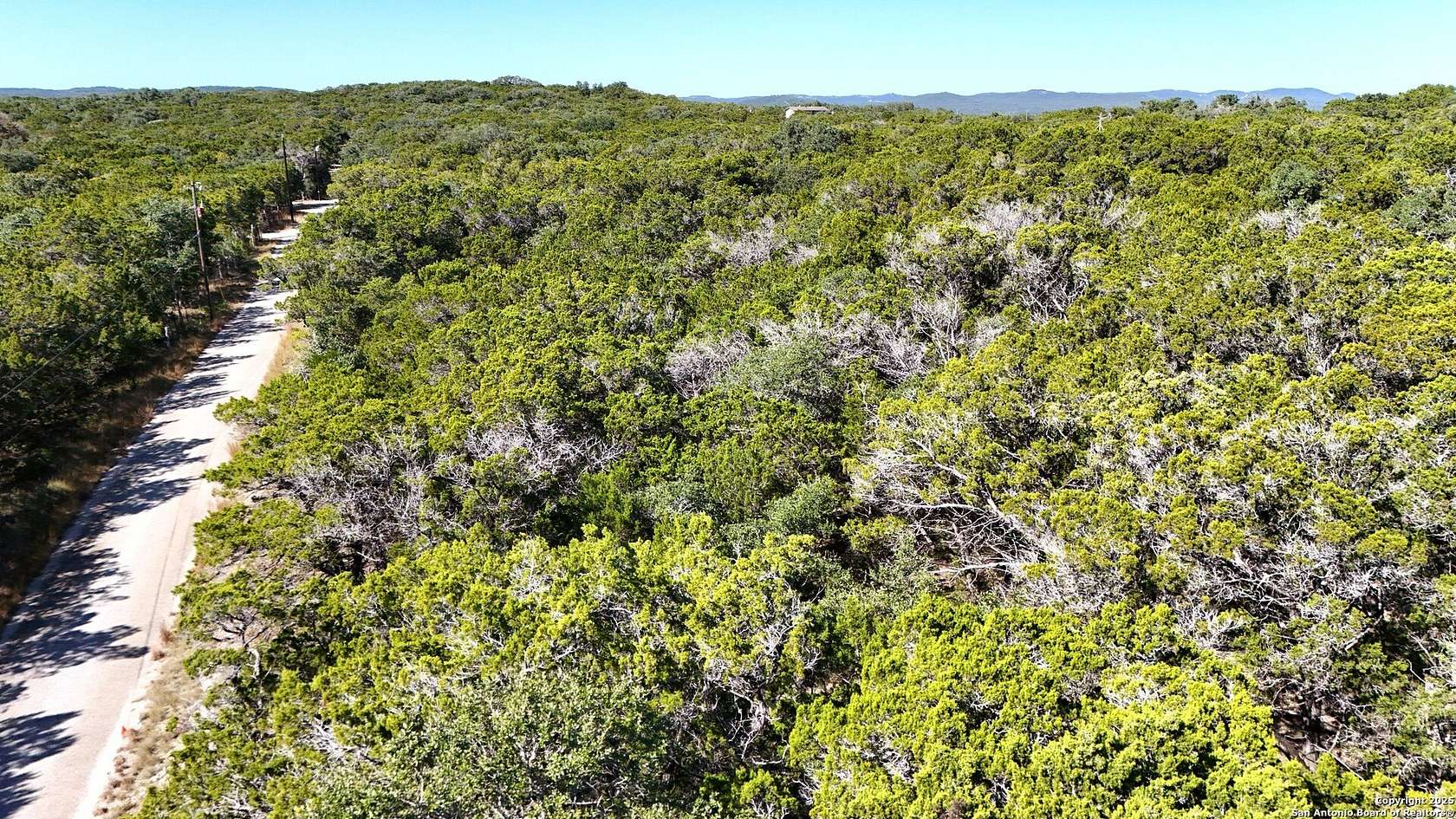 0.31 Acres of Residential Land for Sale in Lakehills, Texas