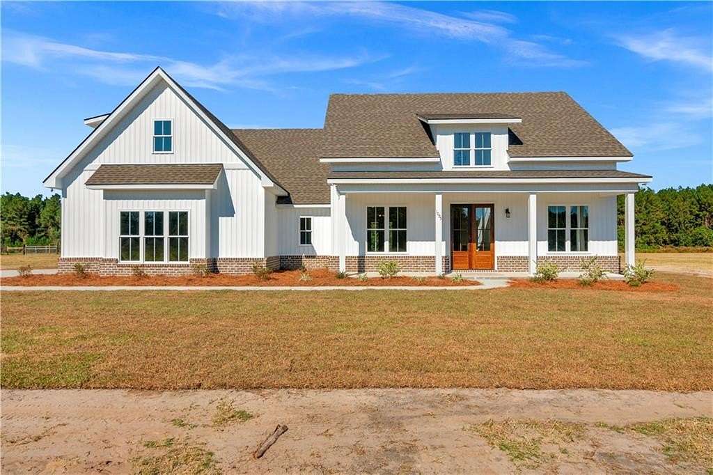 6.33 Acres of Residential Land with Home for Sale in Ludowici, Georgia