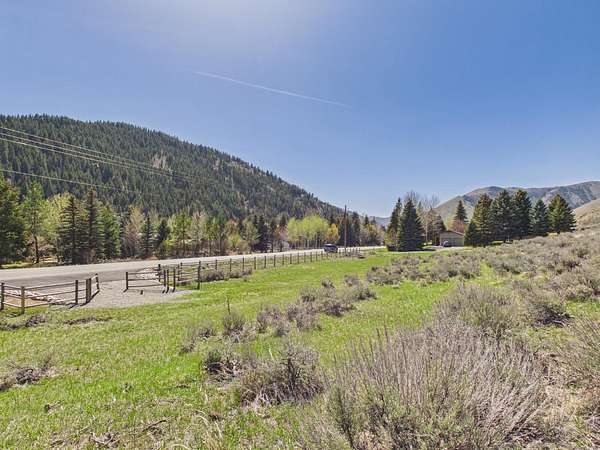5 Acres of Residential Land for Sale in Hailey, Idaho