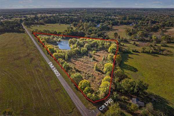 15.3 Acres of Land for Sale in Mount Pleasant, Texas