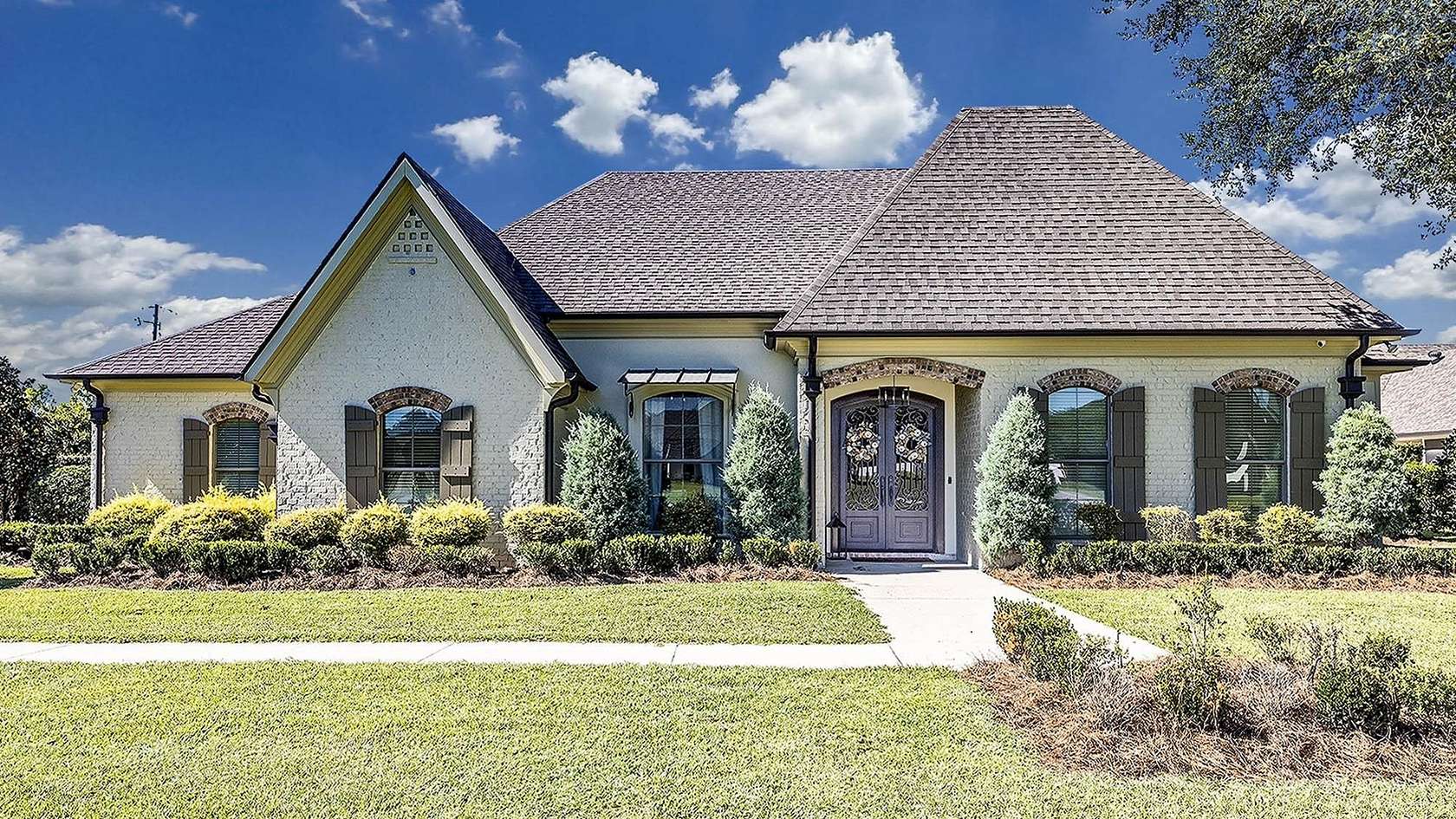 1 Acre of Residential Land with Home for Sale in Houma, Louisiana