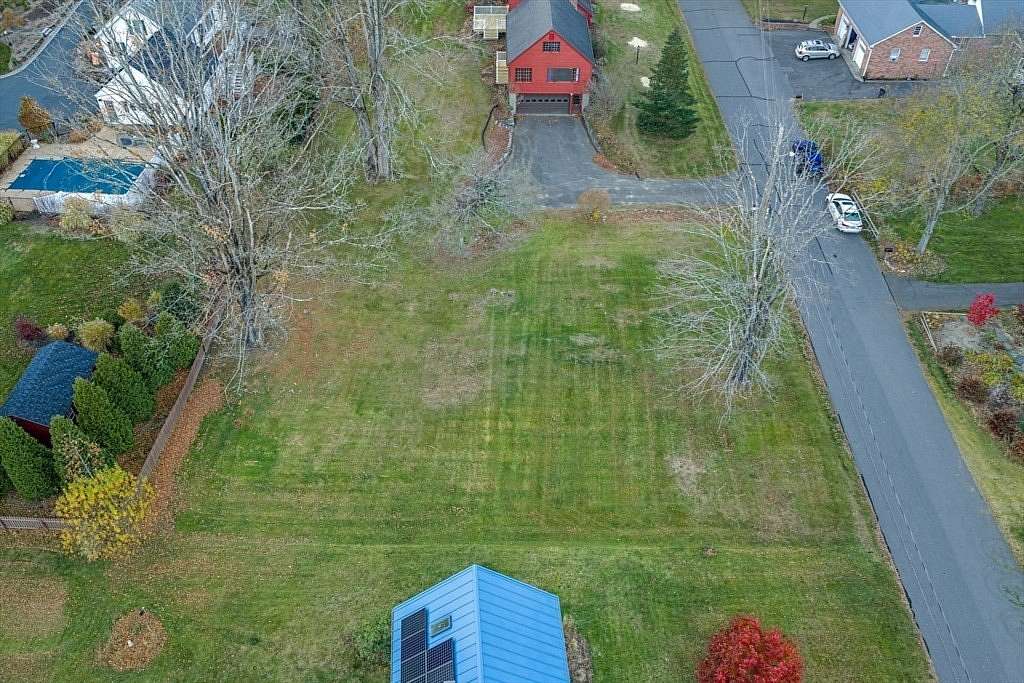 0.28 Acres of Residential Land for Sale in Greenfield, Massachusetts