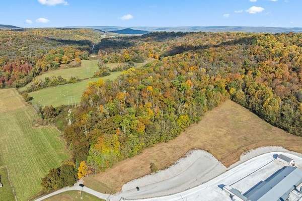23.5 Acres of Recreational Land & Farm for Sale in Sparta, Tennessee