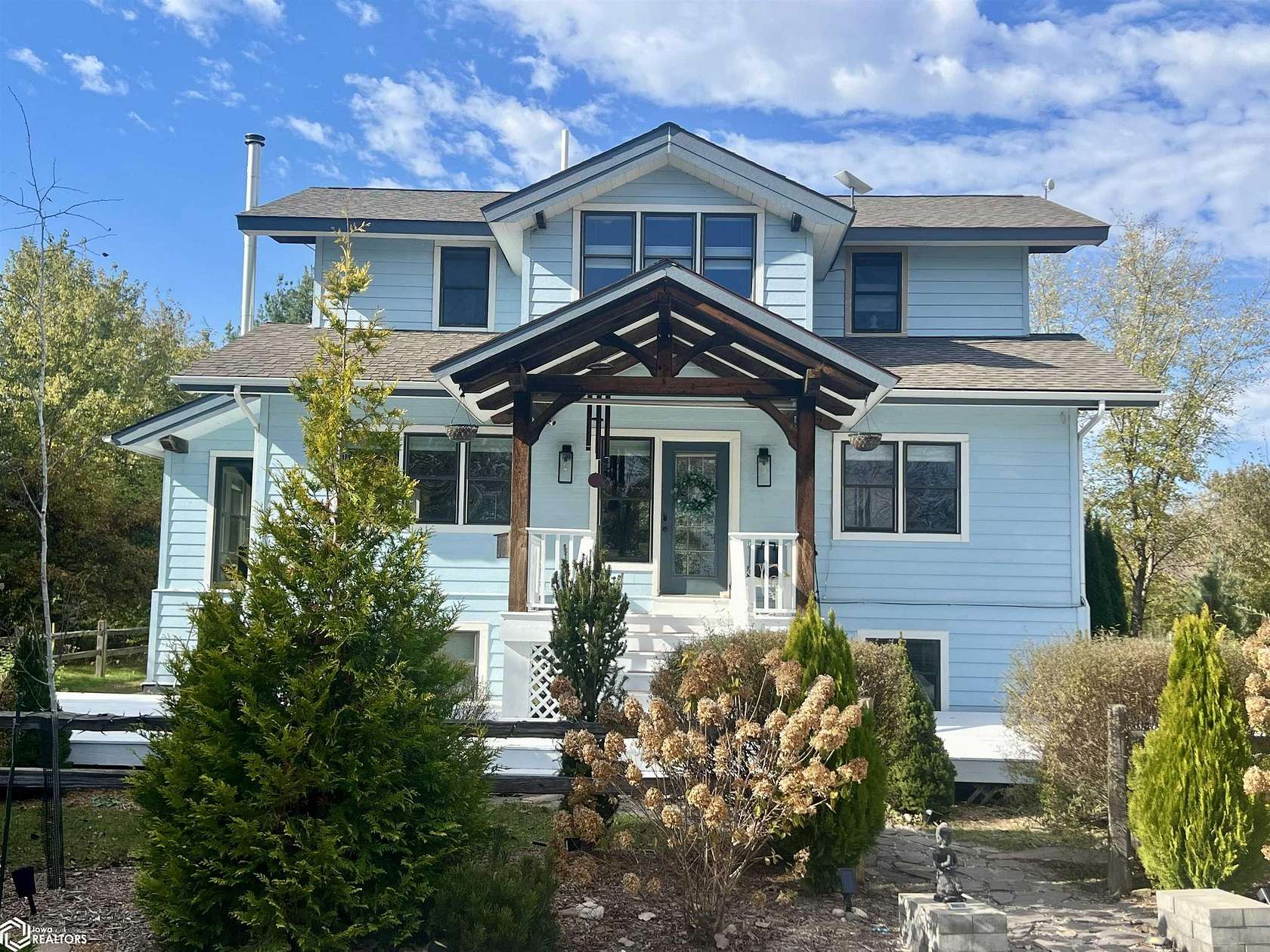 6.12 Acres of Residential Land with Home for Sale in Fairfield, Iowa