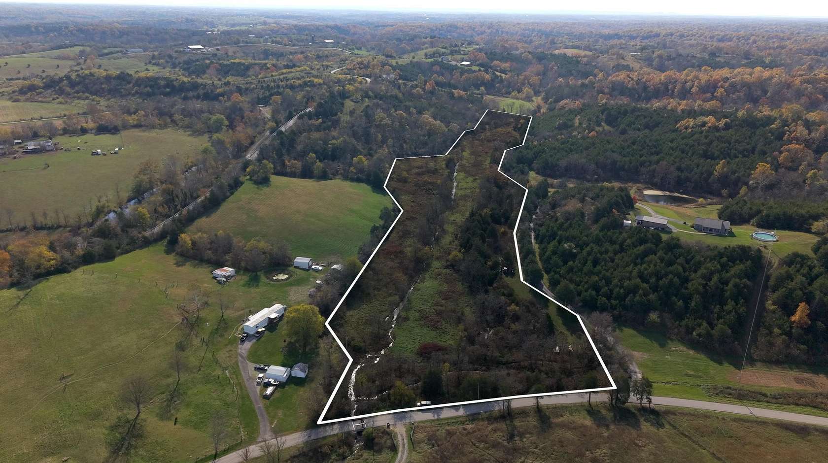 10.9 Acres of Recreational & Residential Land for Sale in Harrodsburg, Kentucky