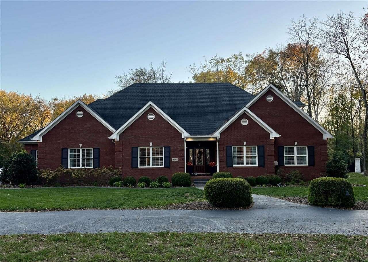 1.7 Acres of Residential Land with Home for Sale in Bowling Green, Kentucky