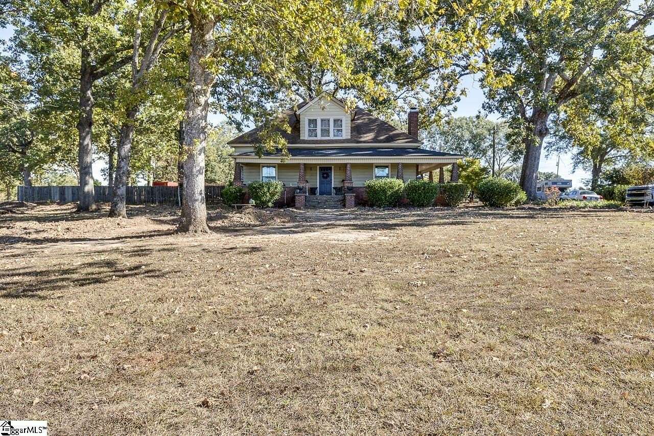 10 Acres of Residential Land with Home for Sale in Piedmont, South Carolina