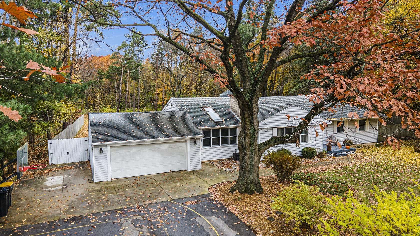 2.2 Acres of Residential Land with Home for Sale in Ada, Michigan