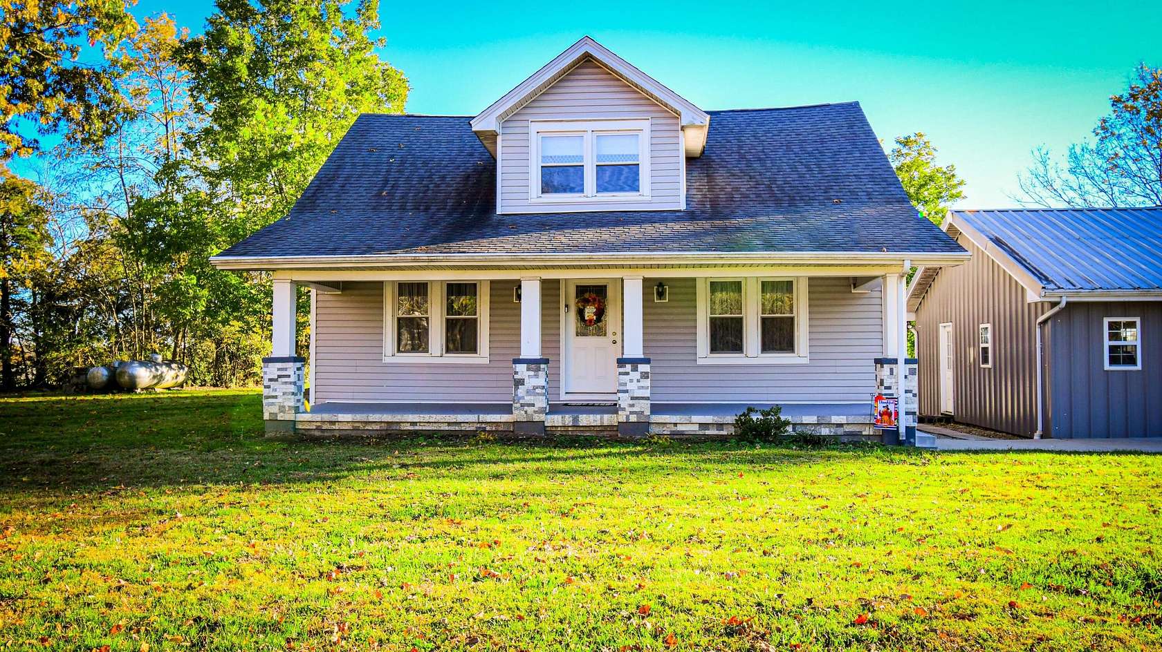 2.5 Acres of Residential Land with Home for Sale in Lawrenceburg, Kentucky