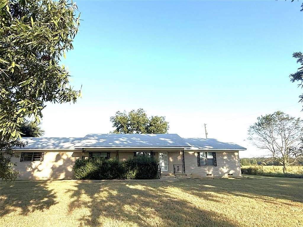 3 Acres of Residential Land with Home for Sale in Winnsboro, Texas