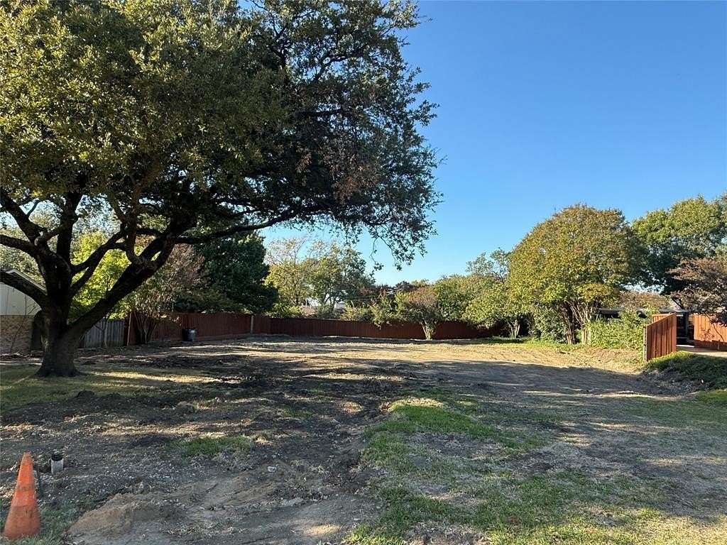0.32 Acres of Residential Land for Sale in Farmers Branch, Texas