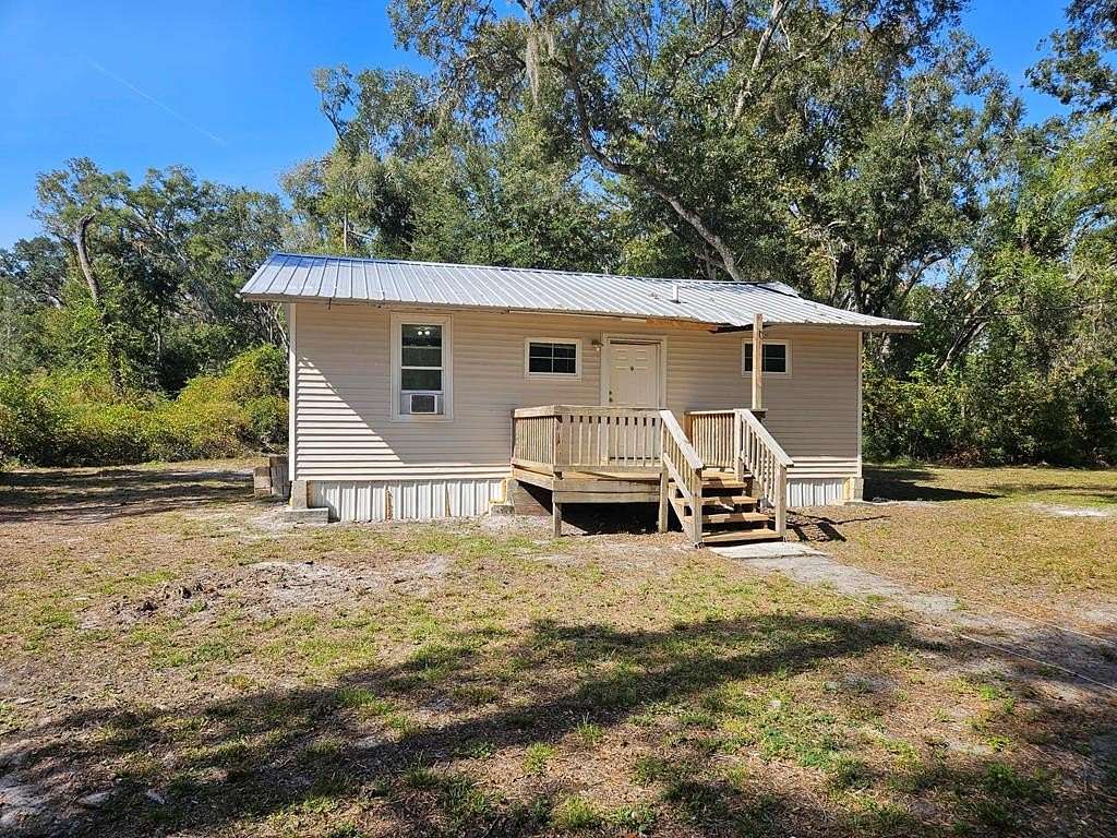 3 Acres of Residential Land with Home for Sale in Old Town, Florida