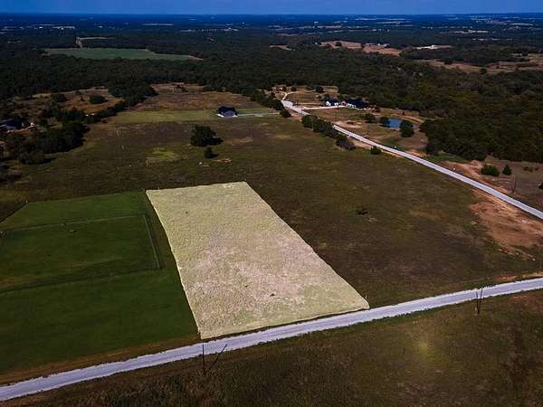 2 Acres of Land for Sale in Montague, Texas