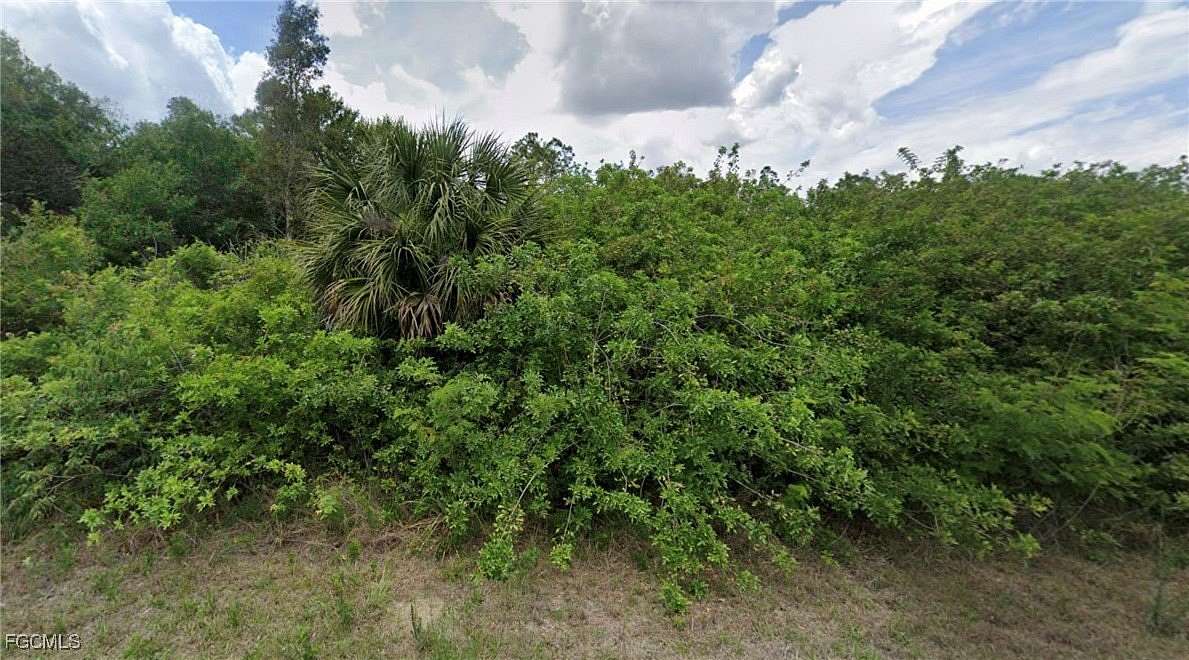 0.5 Acres of Residential Land for Sale in Lehigh Acres, Florida