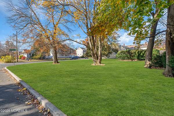 0.11 Acres of Land for Sale in East Brunswick, New Jersey