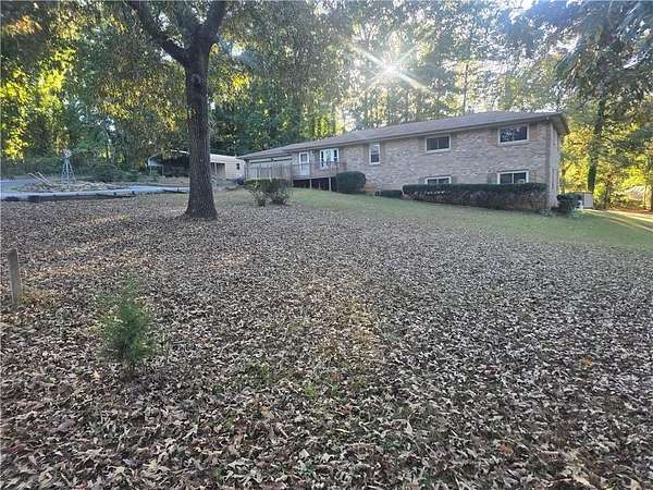 1.57 Acres of Residential Land with Home for Sale in Stockbridge, Georgia