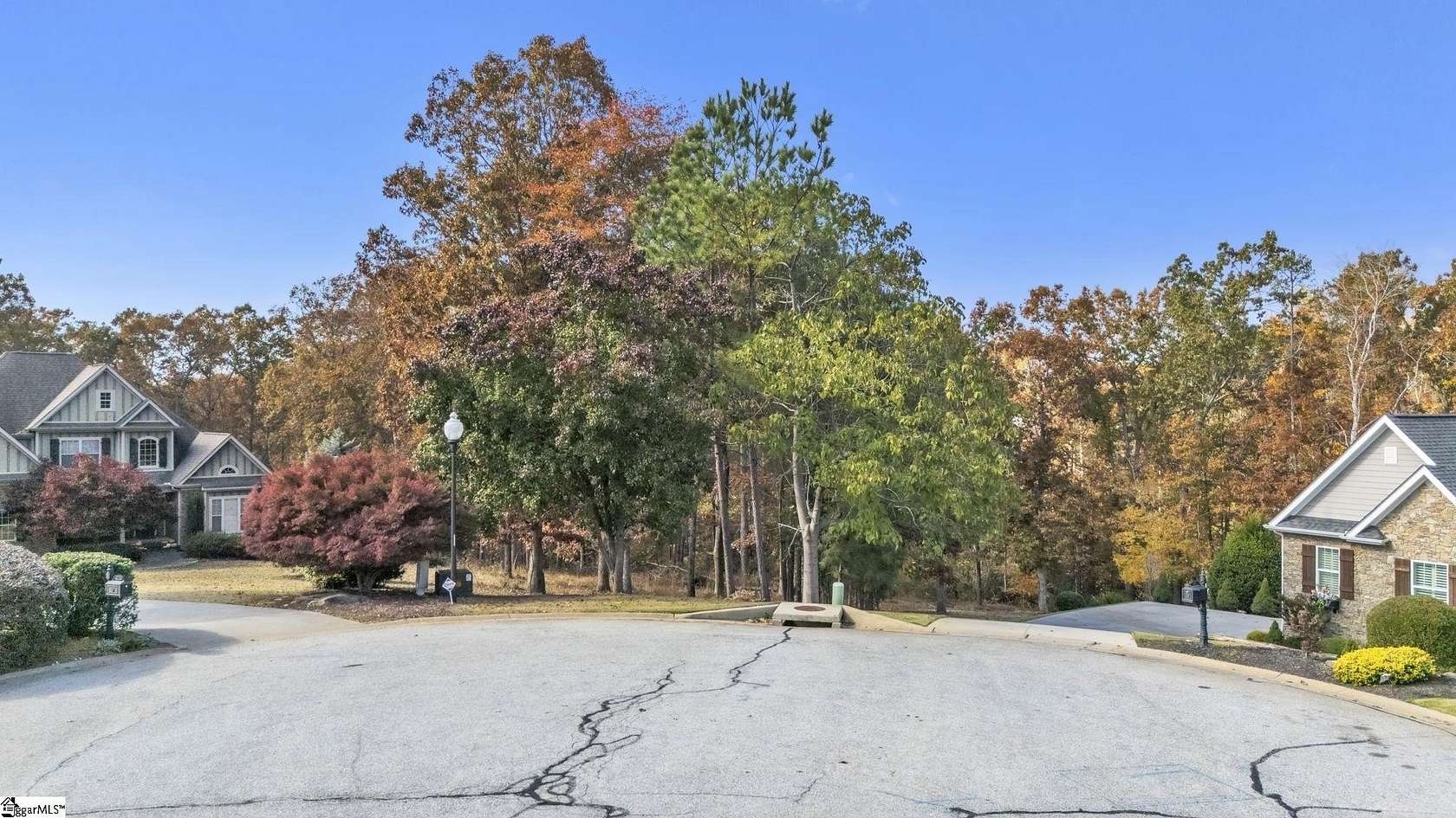 1.2 Acres of Residential Land for Sale in Simpsonville, South Carolina