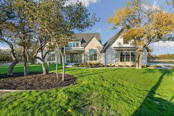 2 Acres of Residential Land with Home for Sale in Weatherford, Texas