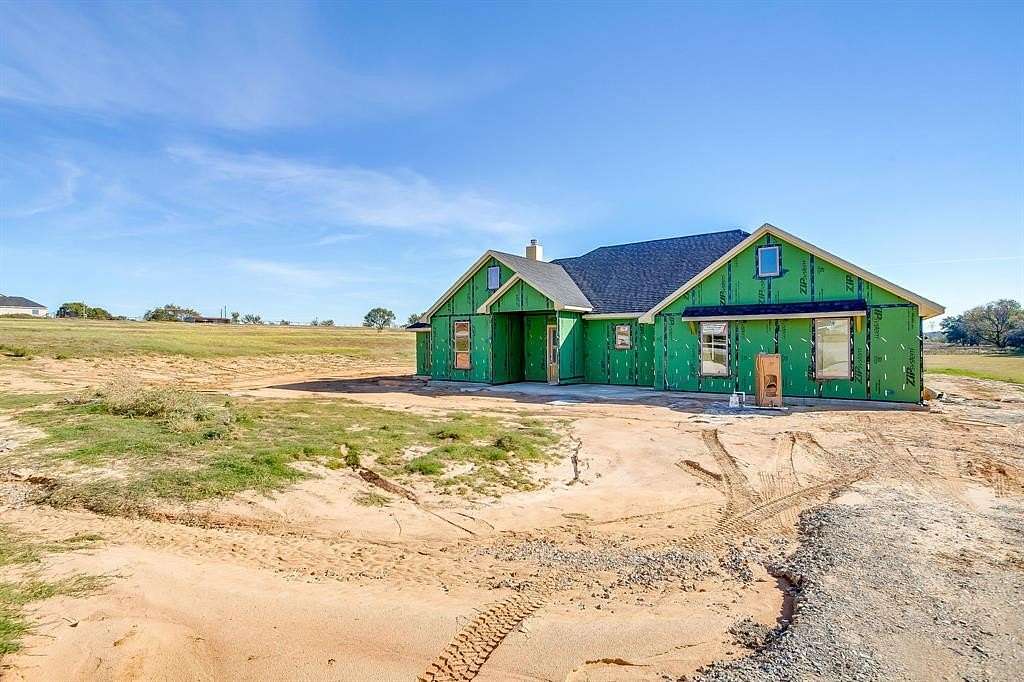 2 Acres of Residential Land with Home for Sale in Poolville, Texas