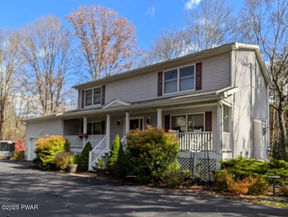 2.3 Acres of Residential Land with Home for Sale in Milford, Pennsylvania